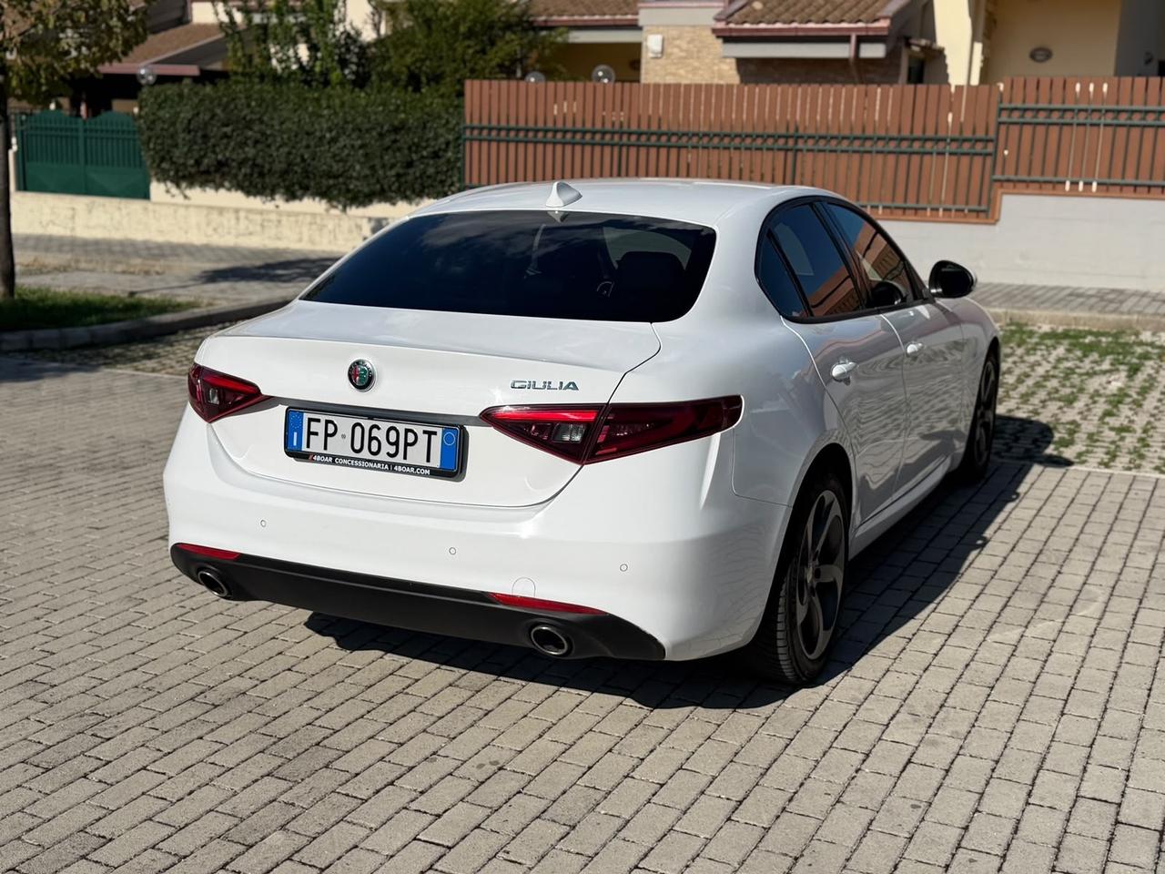 Alfa Romeo Giulia 2.2 180 CV AT8 Super