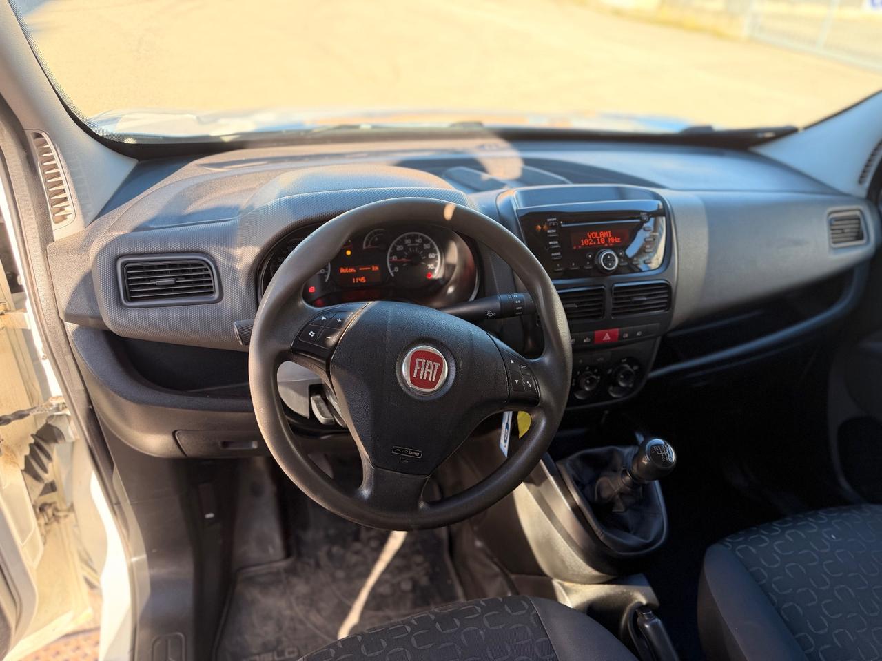 Fiat Punto 1.3 MJT 2014 km156mila neopatentati