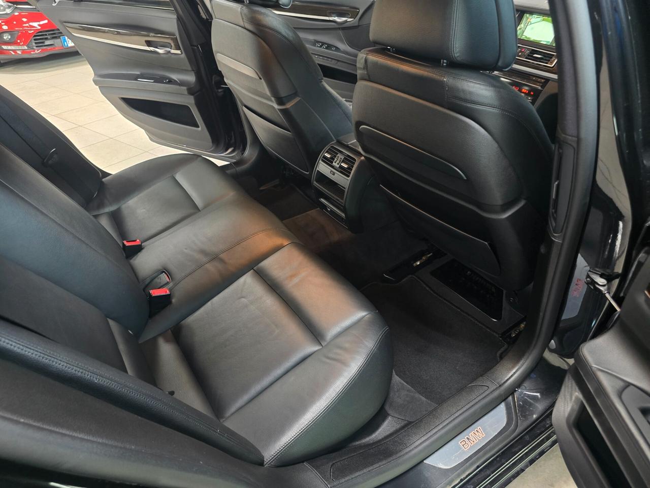 Bmw 730 730d xDrive Eccelsa LEGGI BENE
