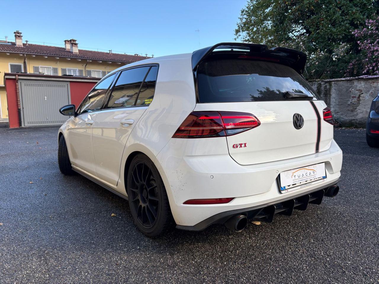 Volkswagen Golf Sport 2.0 GTI Performance #7593
