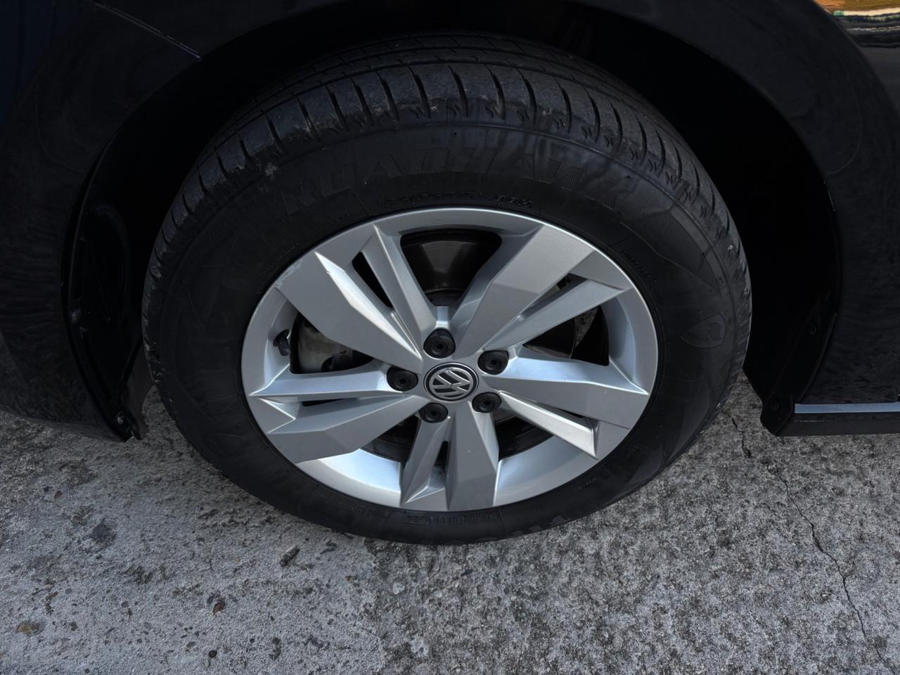 Volkswagen Polo 1.6 TDI. Garanzia. Neopatentati