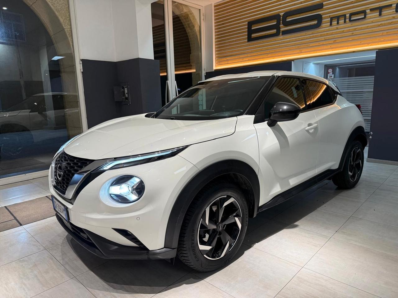 Nissan Juke 1.0 DIG-T 114 CV DCT N-Connecta
