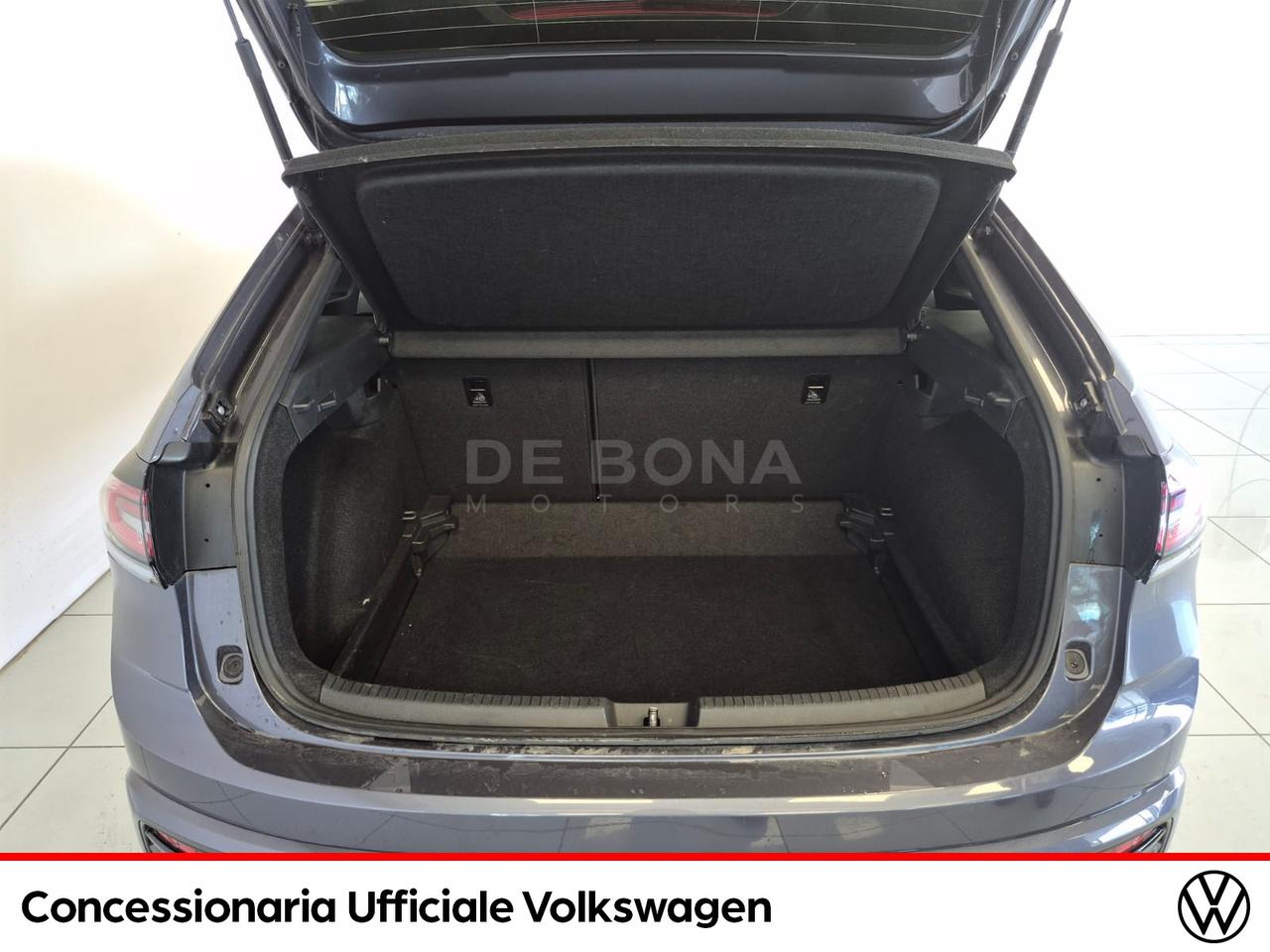 Volkswagen Taigo 1.0 tsi r-line 115cv