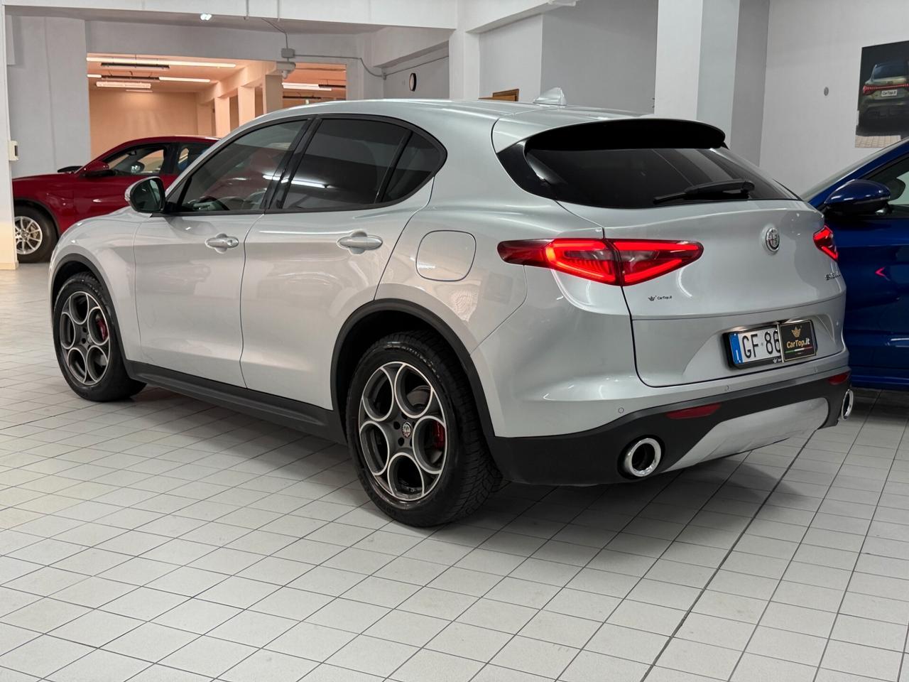 Alfa Romeo Stelvio 2.2 TD 160 CV ROSSO EDIZIONE CERCHI 19" PADDLE PINZE ROSSE RETROCAMERA DISTRIBUZIONE ESEGUITA FRENI