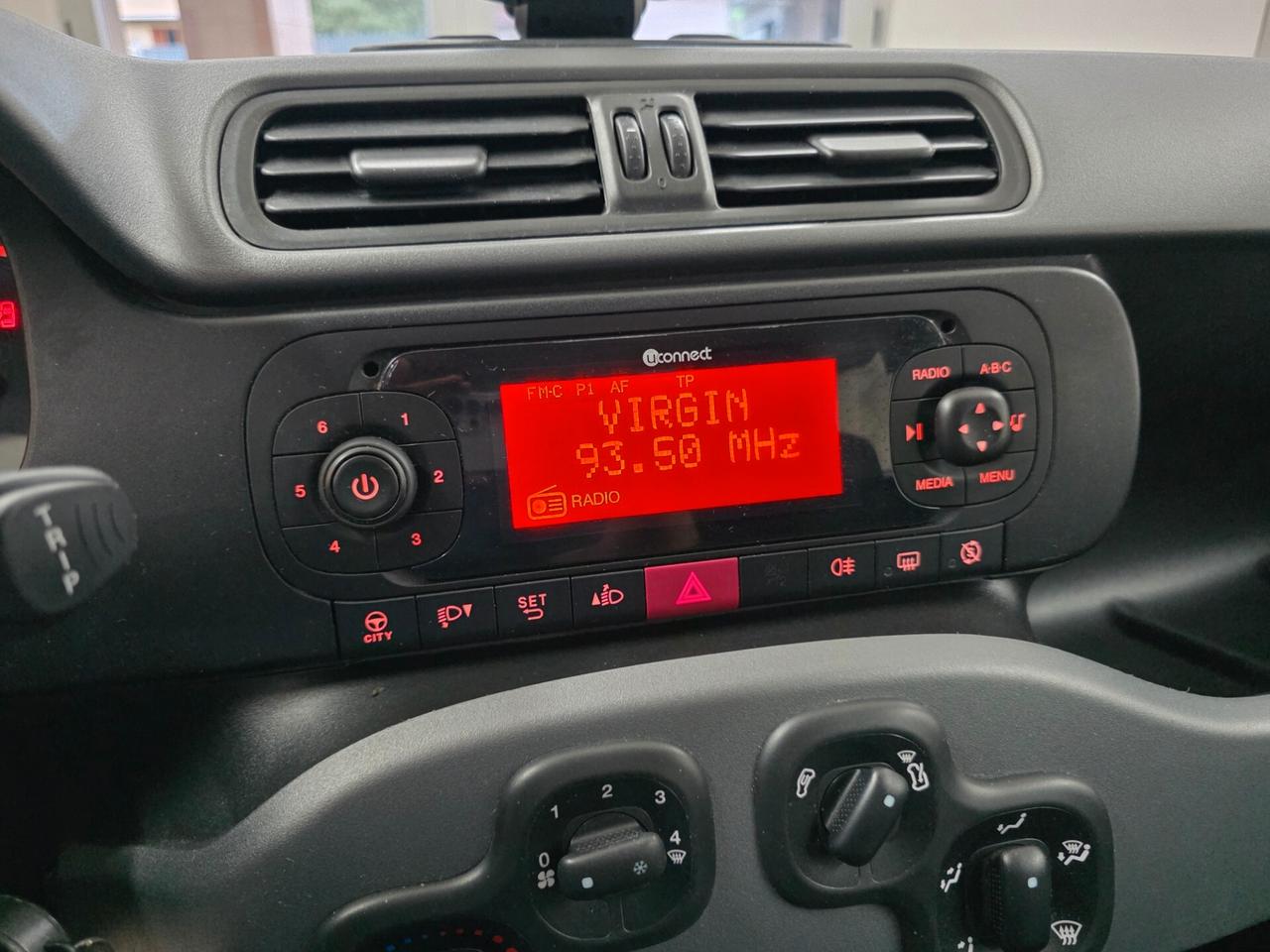 FIAT PANDA 1.0 FireFly S&S Hybrid CITY LIFE