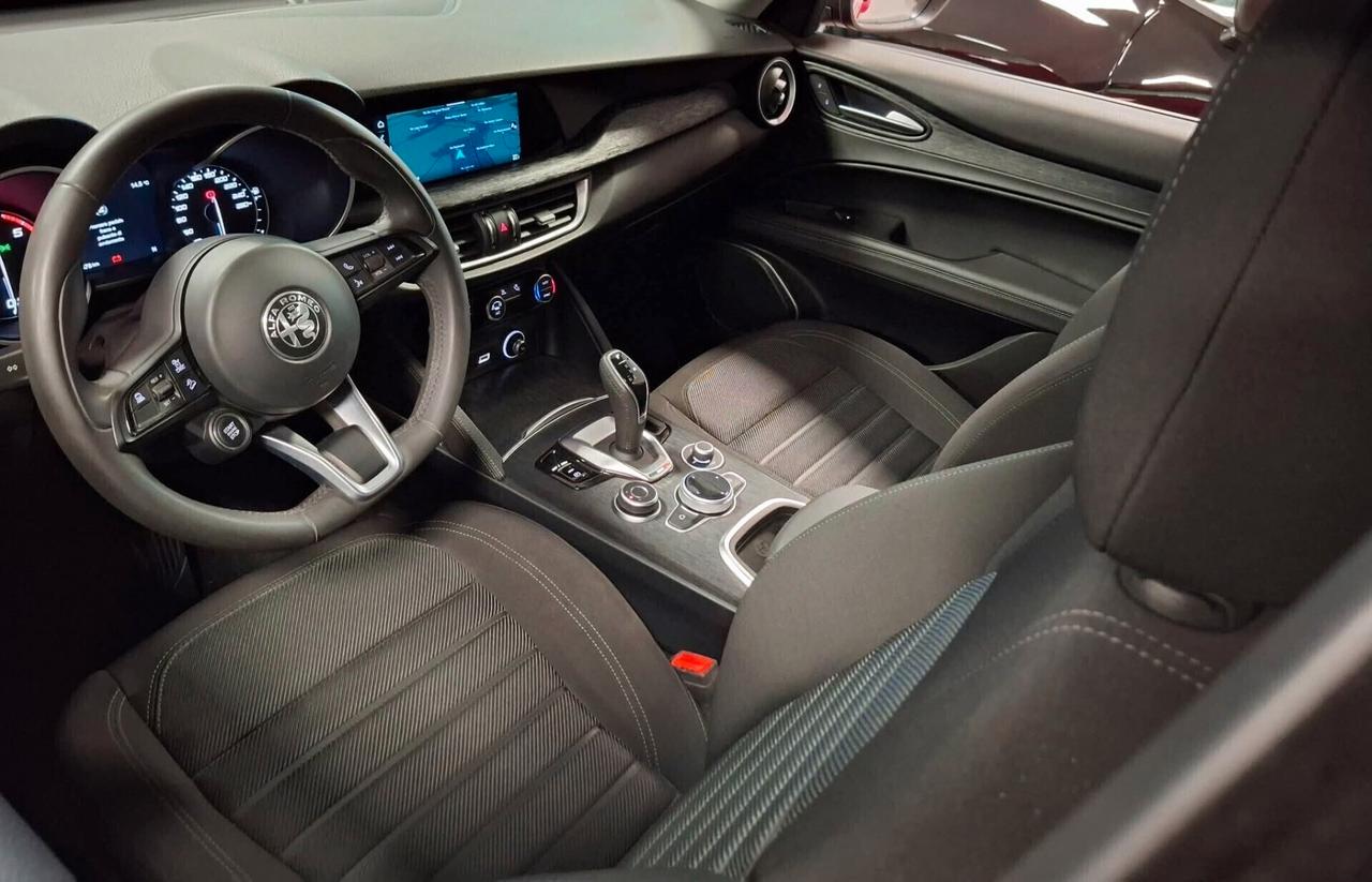 Alfa Romeo Stelvio 2.2 Turbodiesel 160 CV AT8 RWD Business