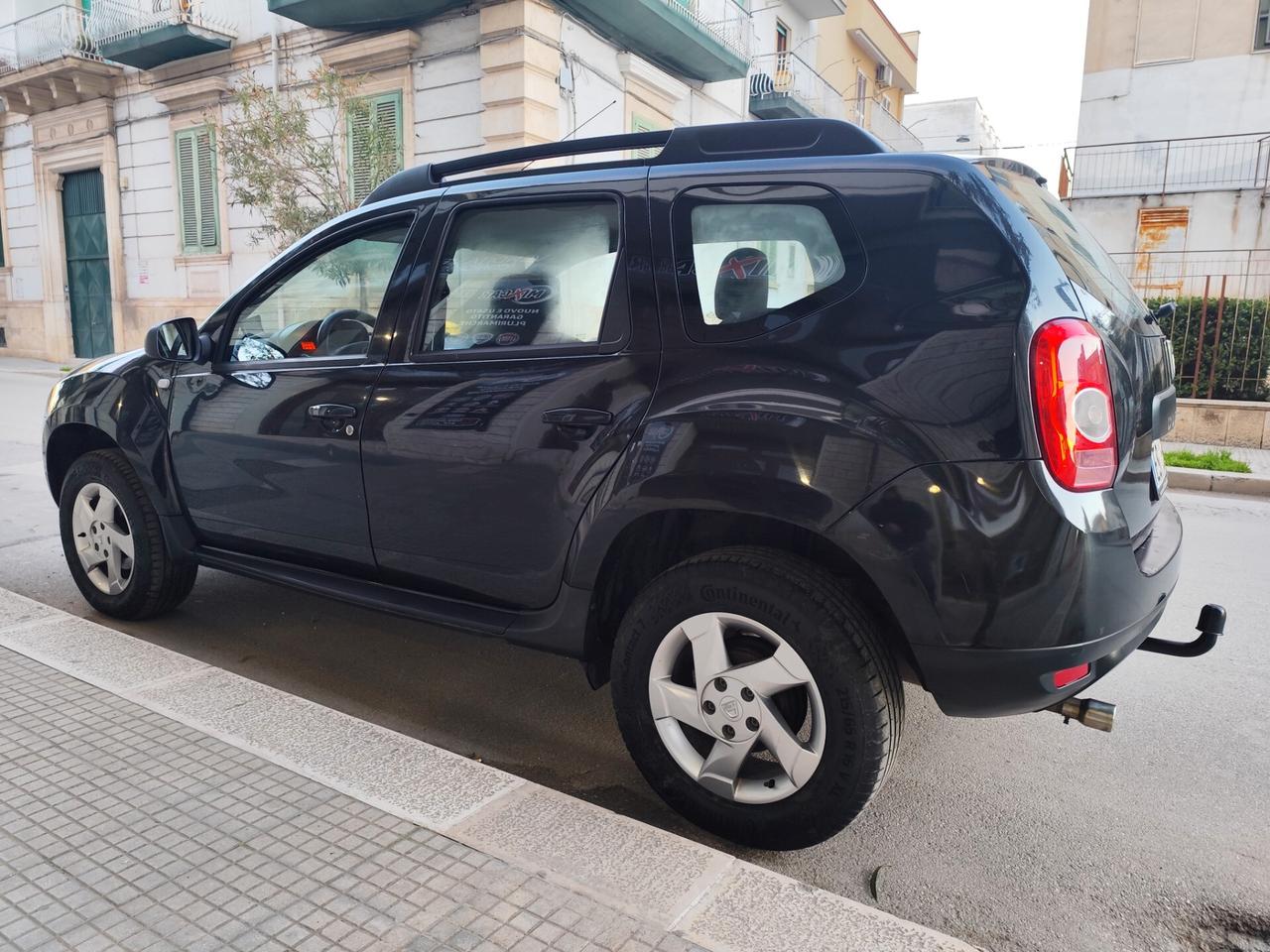 Dacia Duster 1.6 BENZ/GPL 105CV 4x2 GANCIO TRAINO