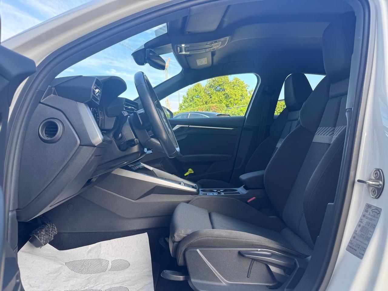 AUDI A3 SEDAN 35 TDI S-TRONIC S-LINE EDITION
