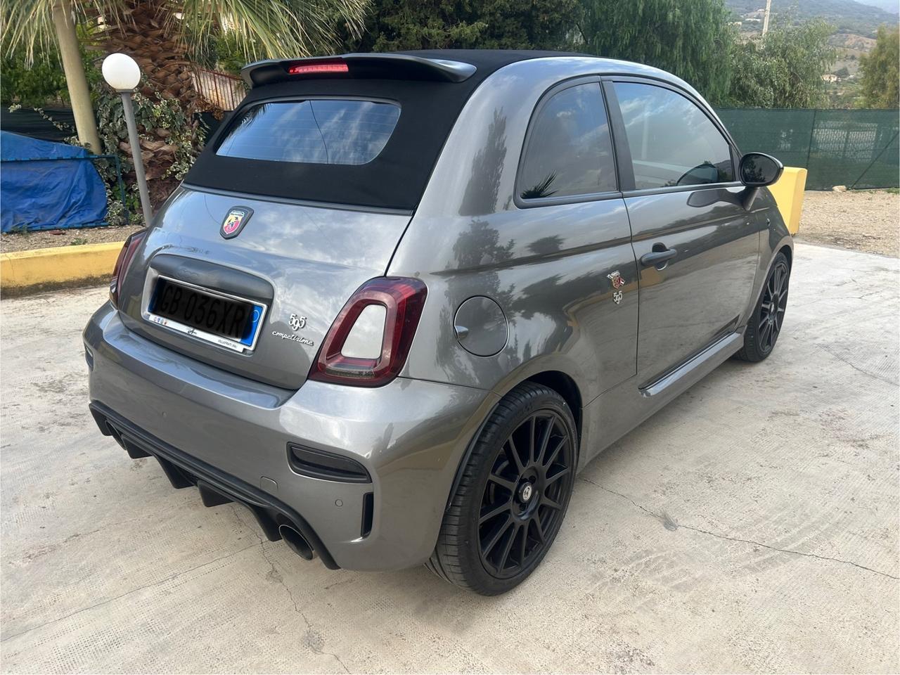 Abarth 595 C 1.4 Turbo T-Jet 180 CV Competizione