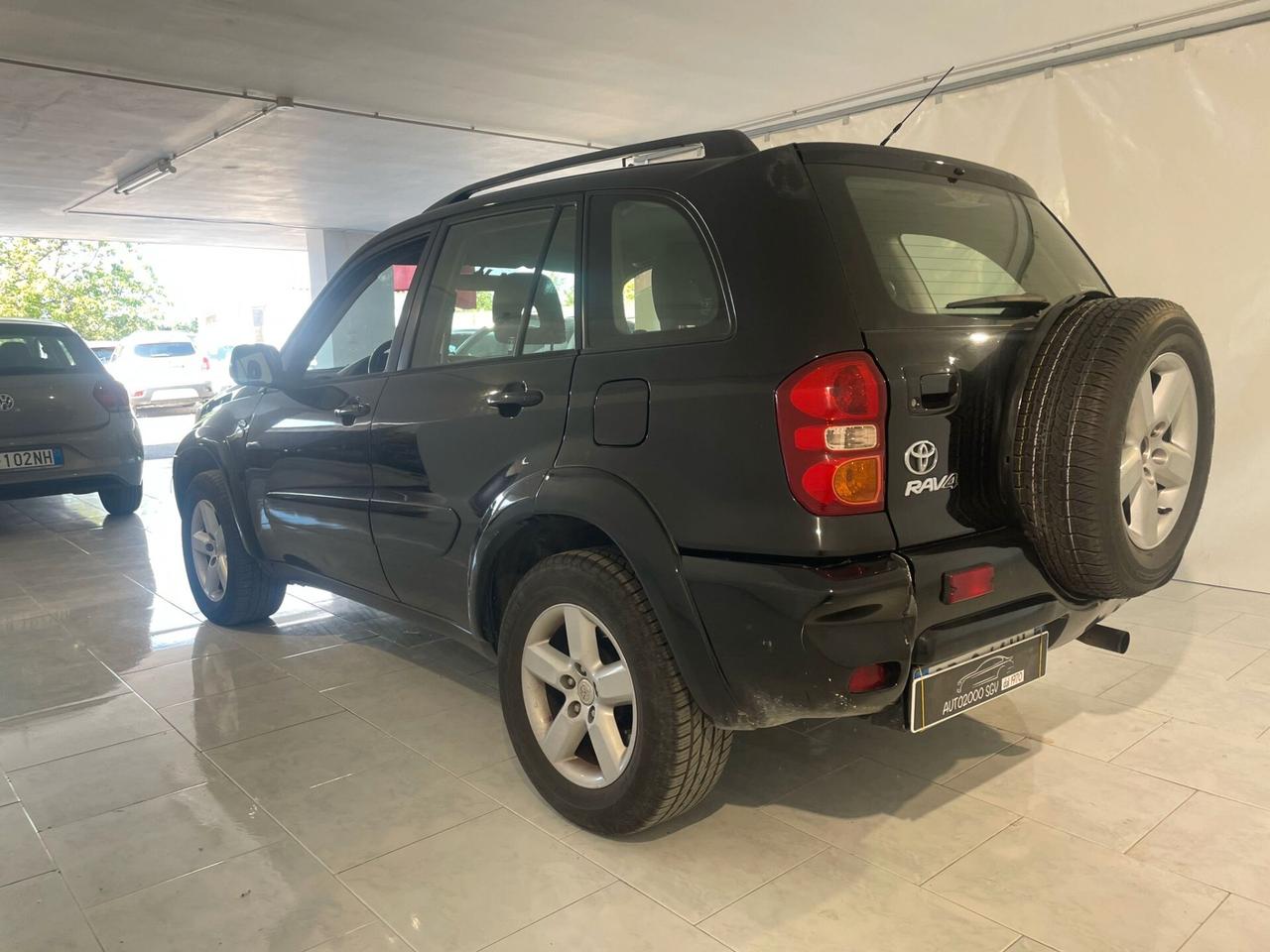 Toyota RAV 4 2.0 Tdi D-4D cat 5 porte Sol