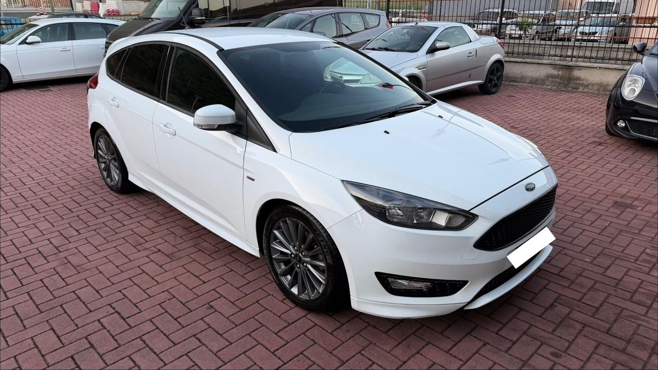 Ford Focus 1.5 TDCi 120 CV Start&Stop ST Line