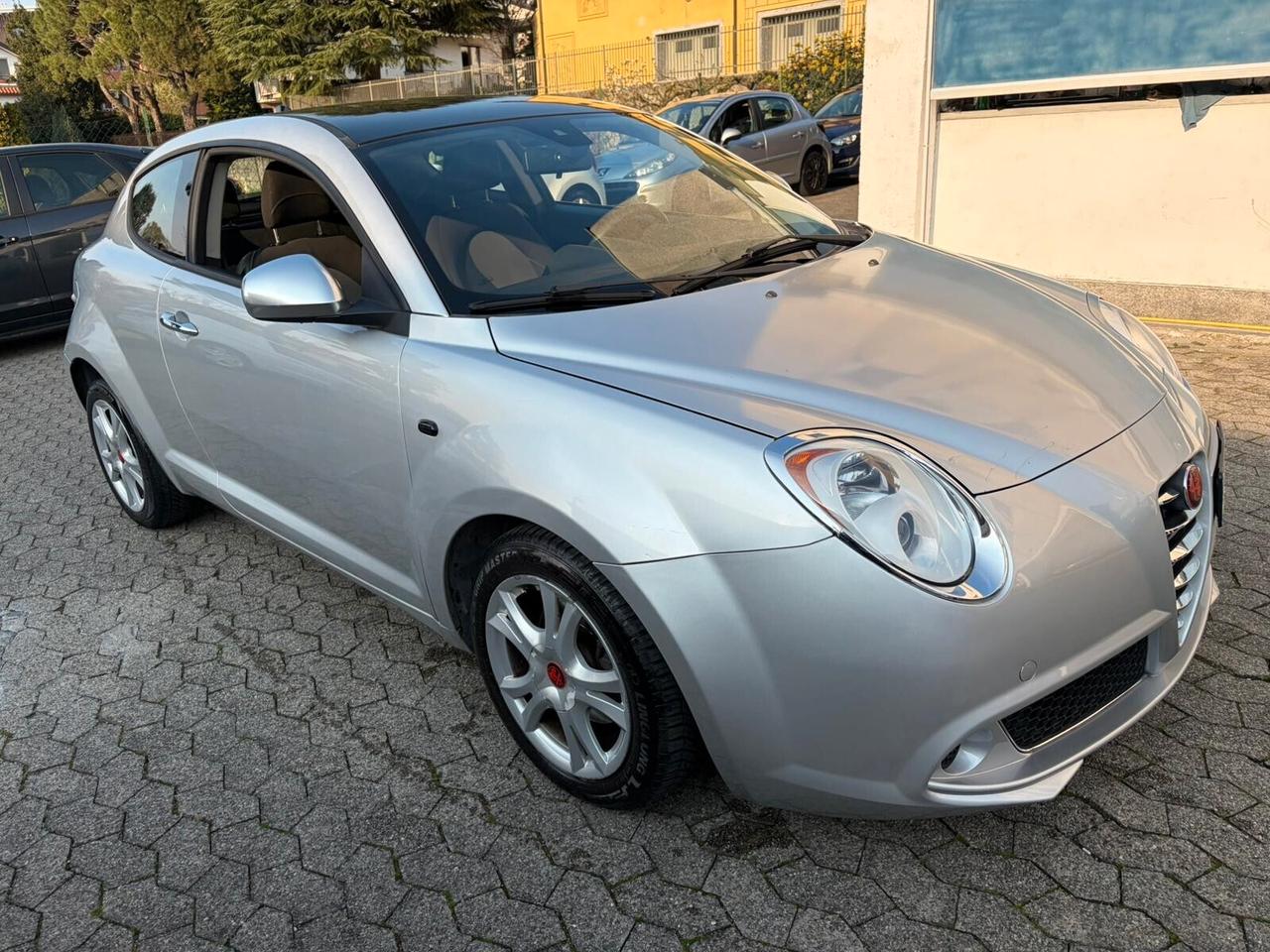 Alfa Romeo MiTo 1.3 JTDm-2 95 CV S&S Distinctive Sport Pack