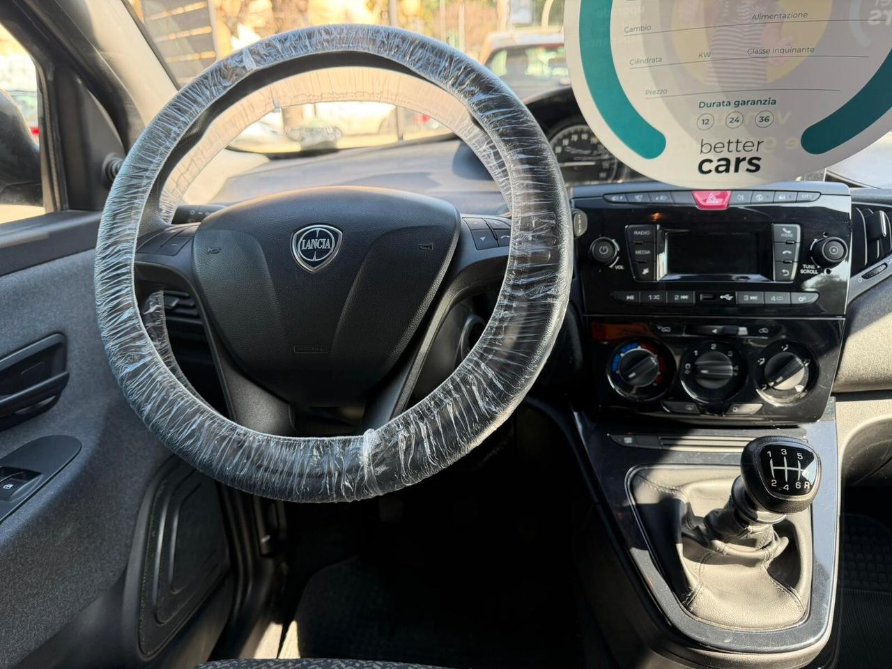 Lancia Ypsilon 1.0 FireFly 5 porte S&S Hybrid Ecochic A. Ferretti