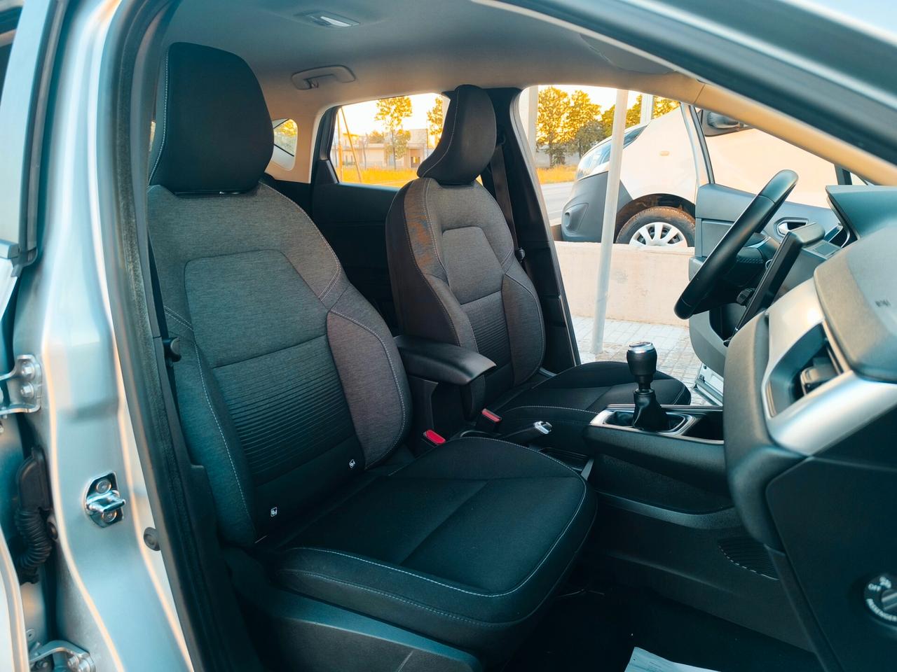 RENAULT CAPTUR TCE 100 CV GPL INTENS LED/NAV/SENS.POST/
