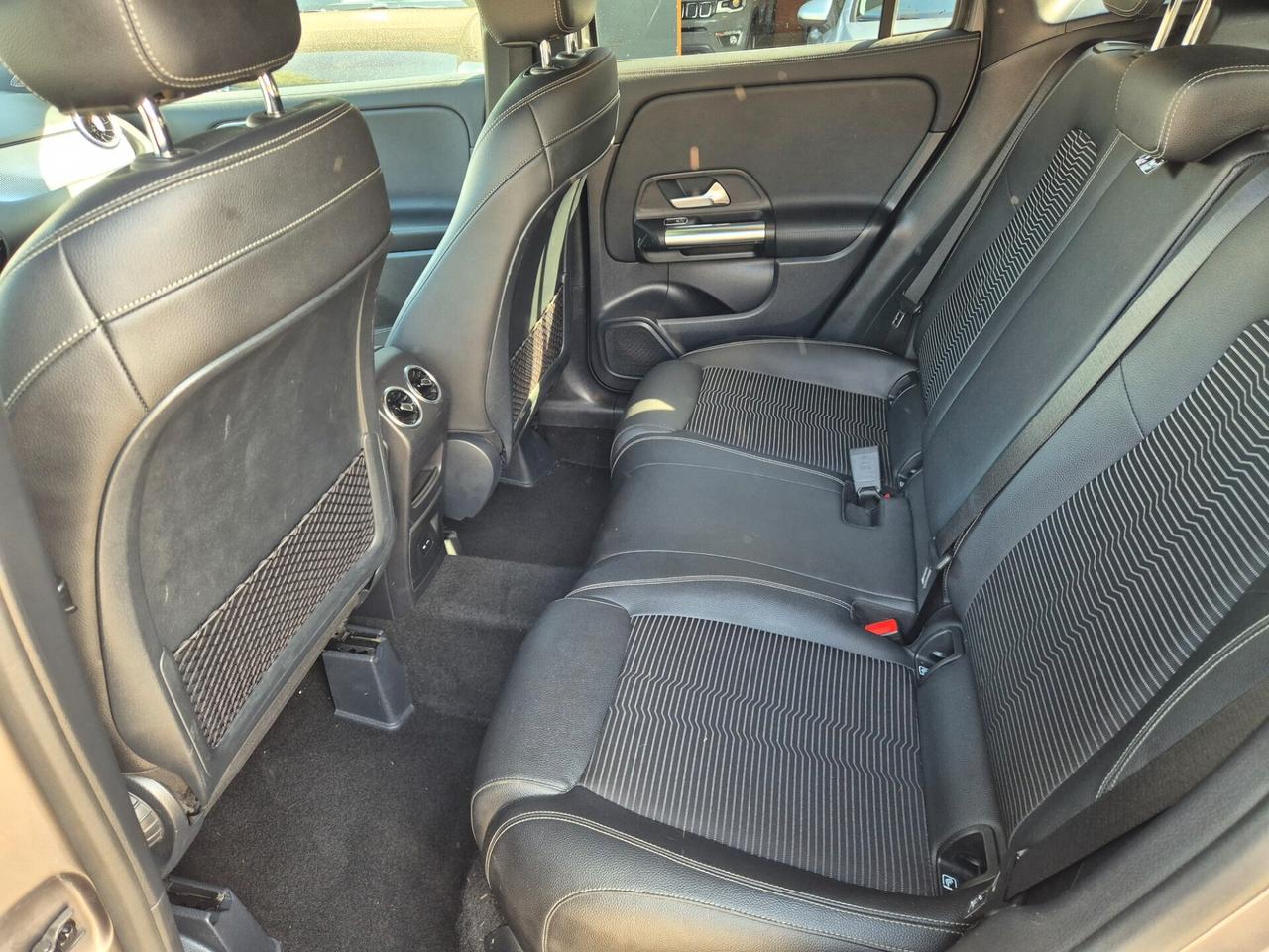 Mercedes-benz GLA 180 d Automatic Business