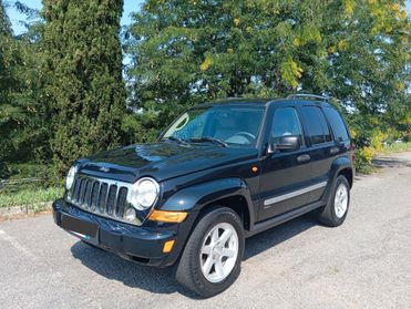 Jeep Cherokee 4X4 2.8 CRD gancio traino permute