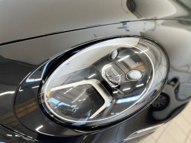 PORSCHE 911 Carrera 4 //TOTAL BLACK//