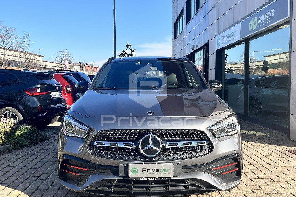 MERCEDES GLA 200 d Automatic Premium