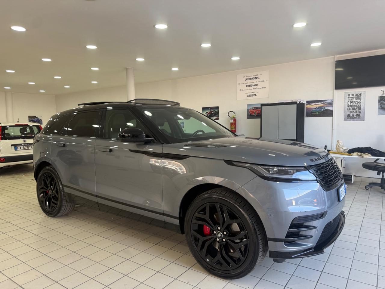 Land Rover Range Velar dynamic 2023