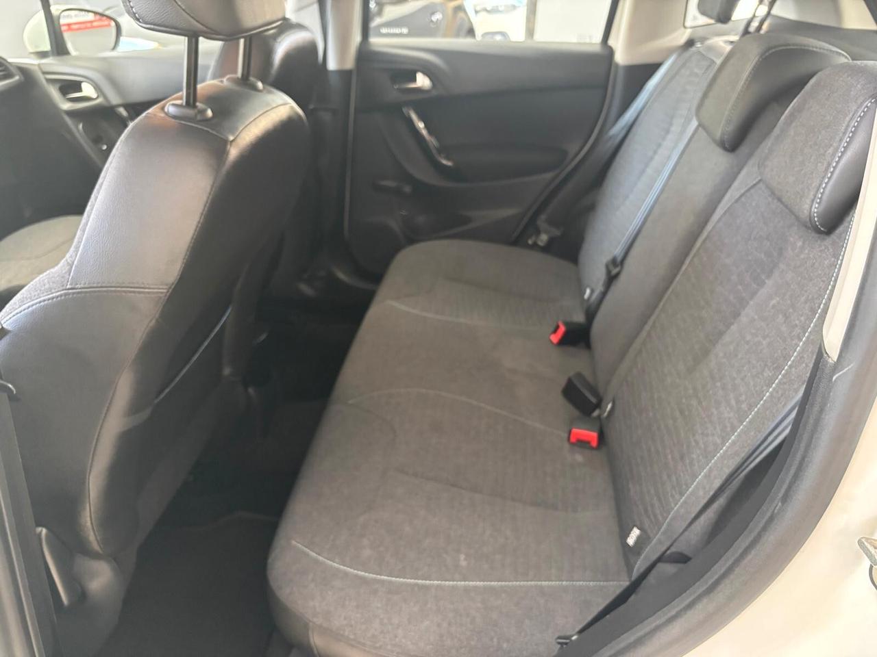 CITROEN C3 ANNO 2015 BZ GPL ADATTA NEOPATENTATI KM 200 MILA