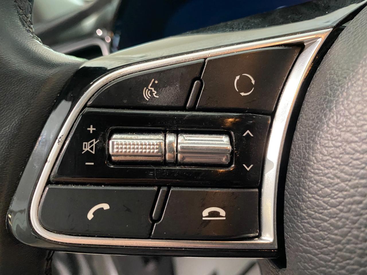 Kia XCeed 1.0 T-GDi GPL High Tech NEOPATENTATO