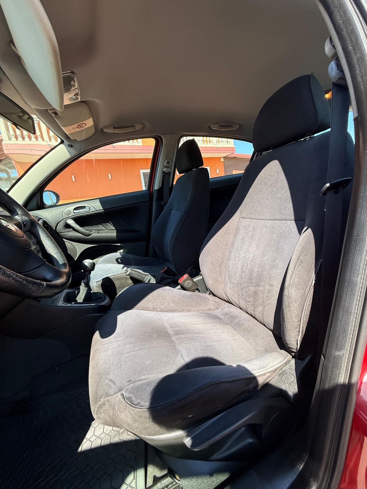 Alfa Romeo 147 1.9 JTD (120)