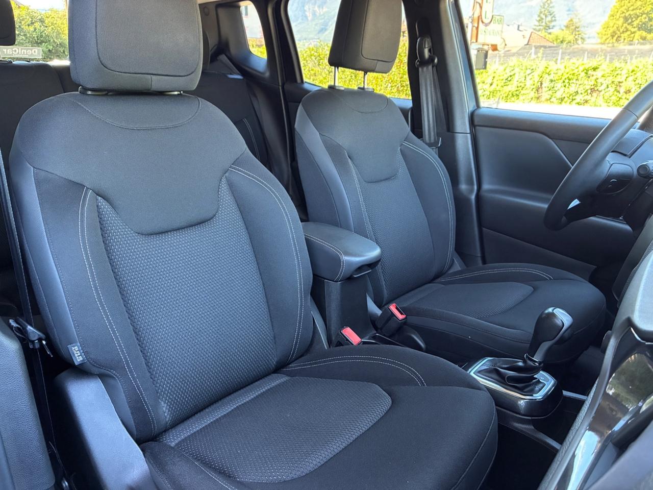 Jeep Renegade 1.3 T4 190CV PHEV 4xe AT6 Business Plus