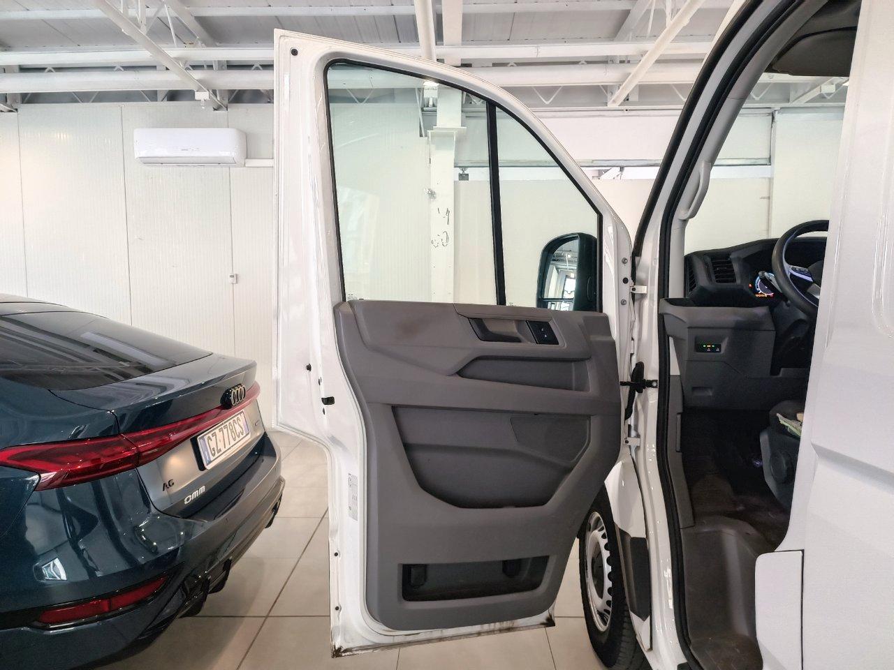 VOLKSWAGEN Crafter 30 2.0 tdi 140cv L3H3