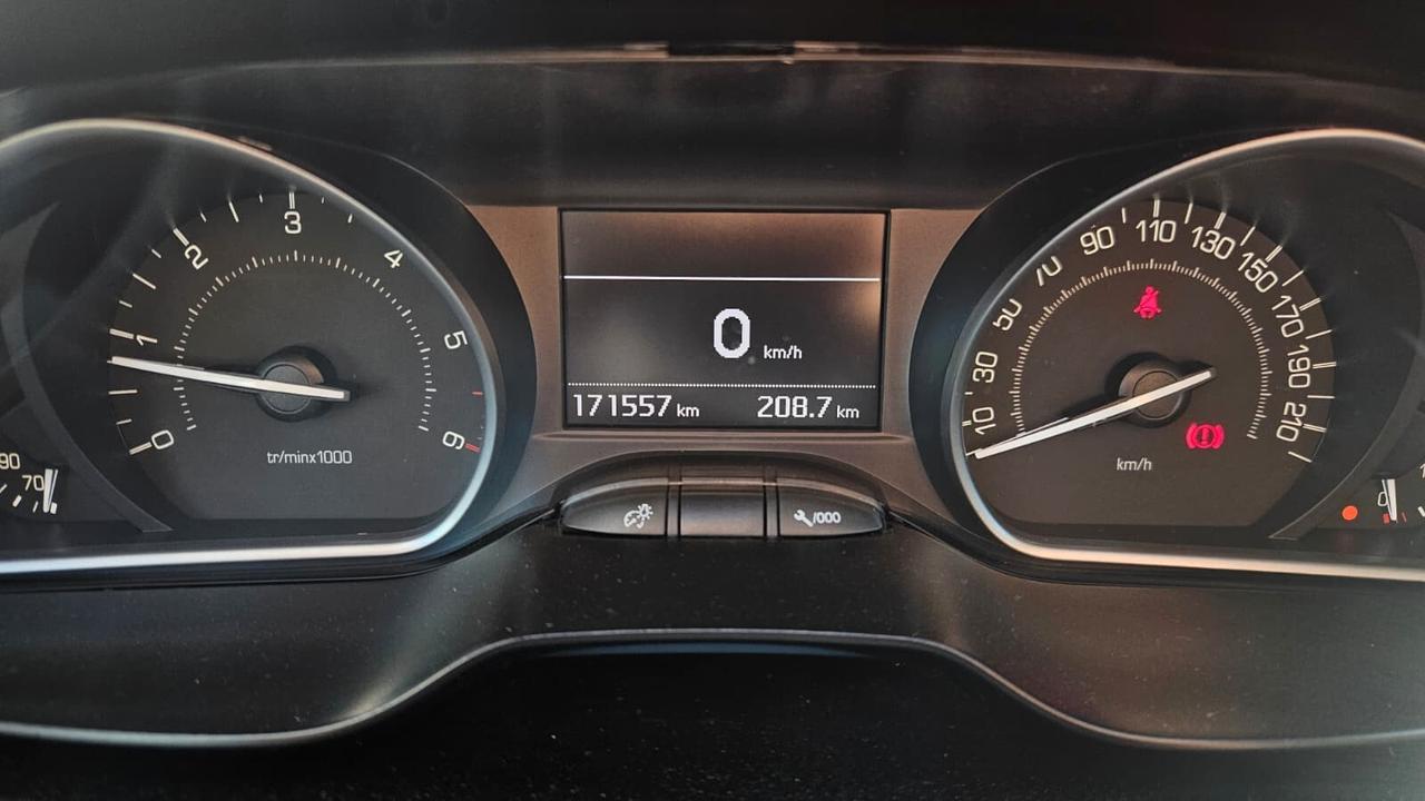 Peugeot 208 BlueHDi 120cv 5 porte GT Line