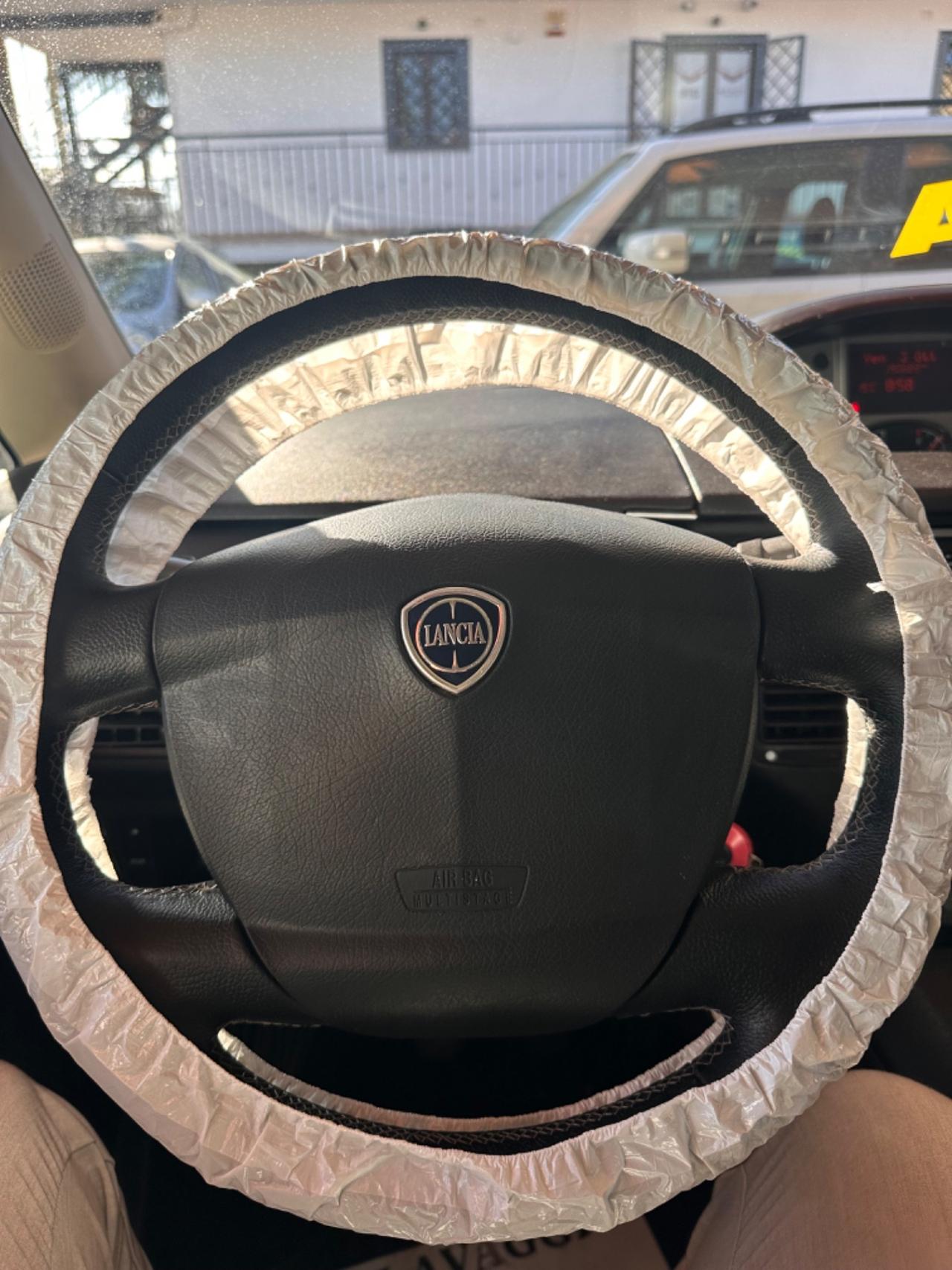 Lancia MUSA 1.4 16V Gold