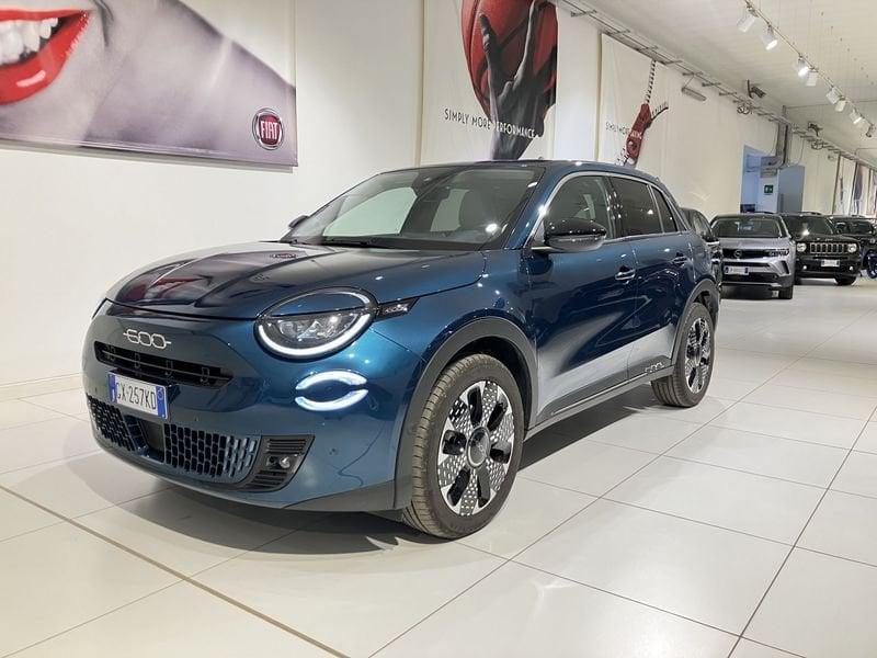 FIAT 600 600 Hybrid 100 CV DCT MHEV La Prima