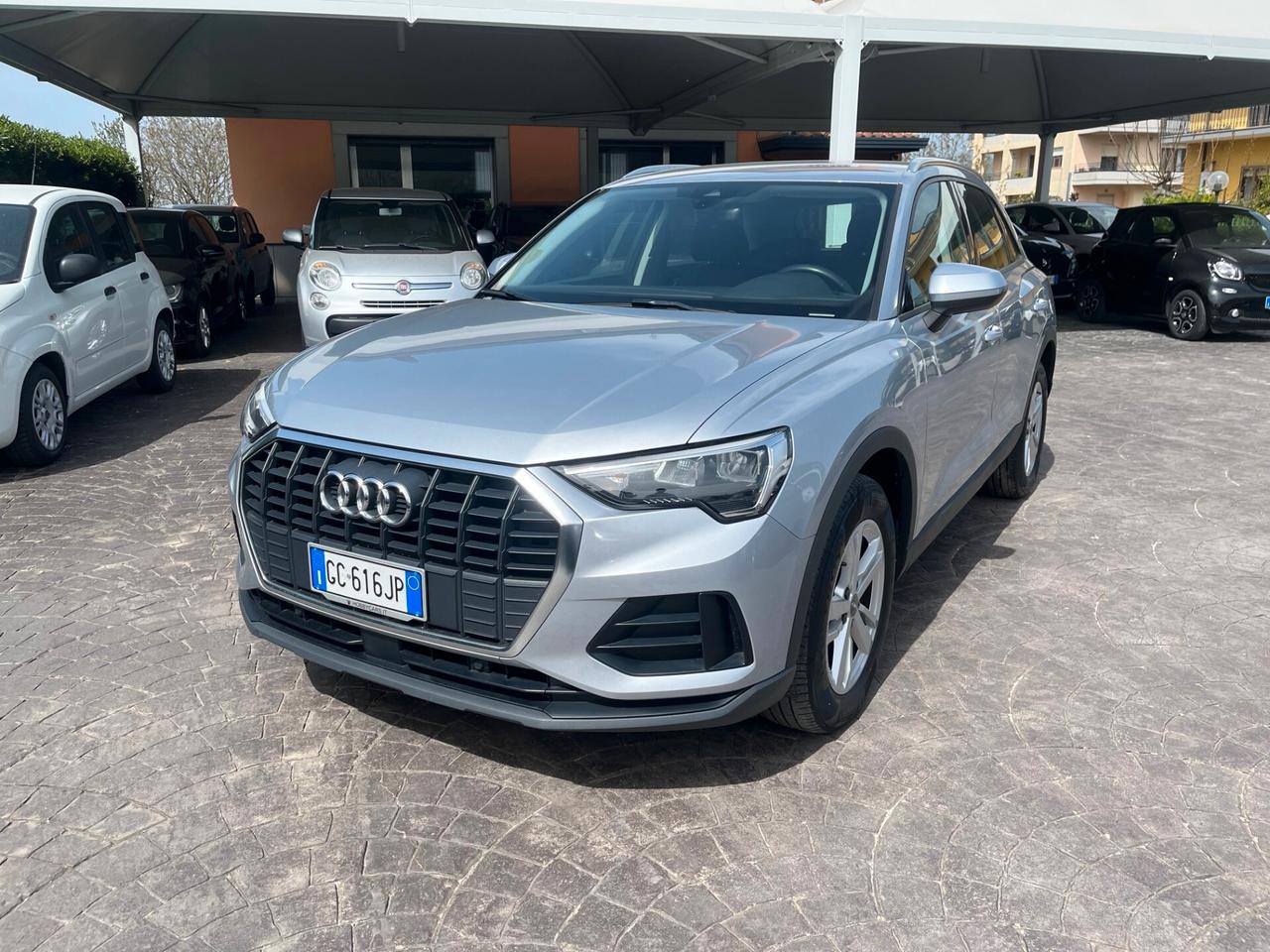 Audi Q3 35 TDI S tronic Business Advanced