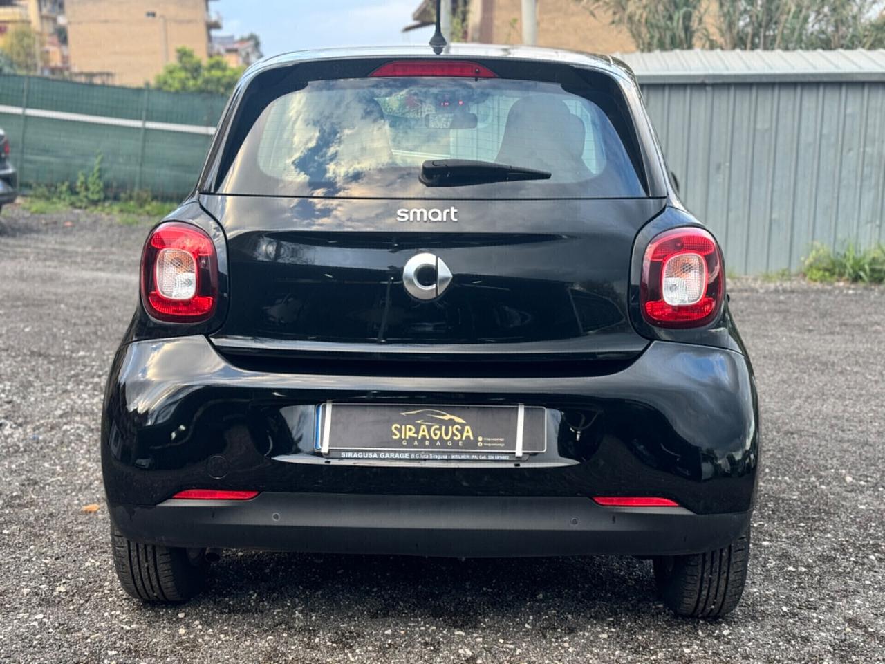 Smart ForFour 70 1.0 Youngster