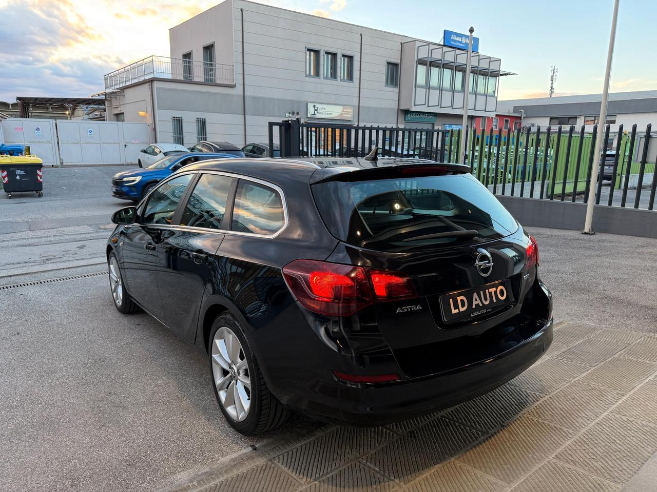 Opel Astra 1.7 CDTI 125CV Sports Tourer Cosmo DISTRIBUZIONE OK