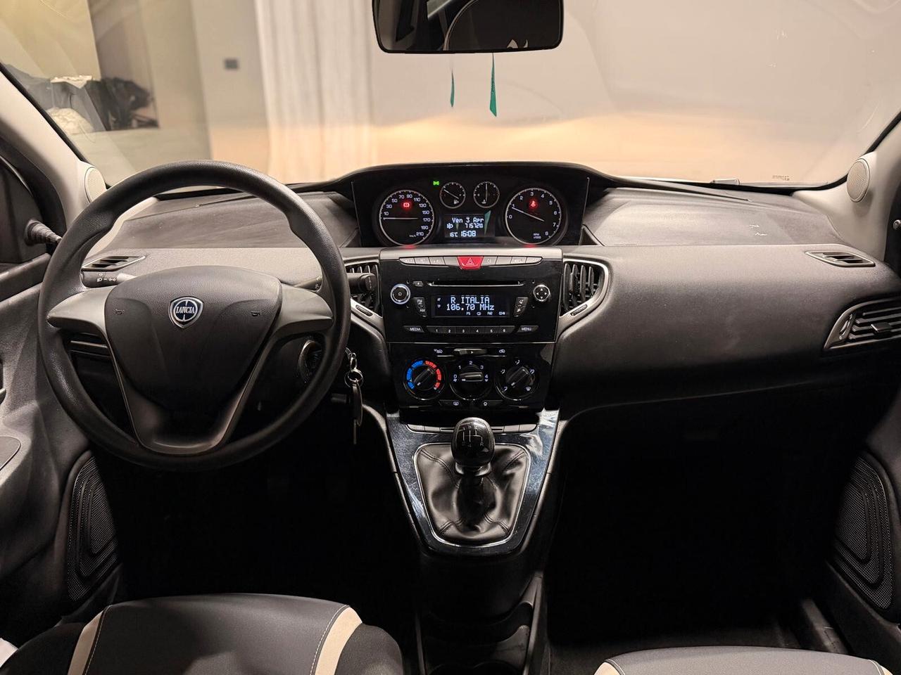 Lancia Ypsilon 1.2 69 CV 5 porte Elle