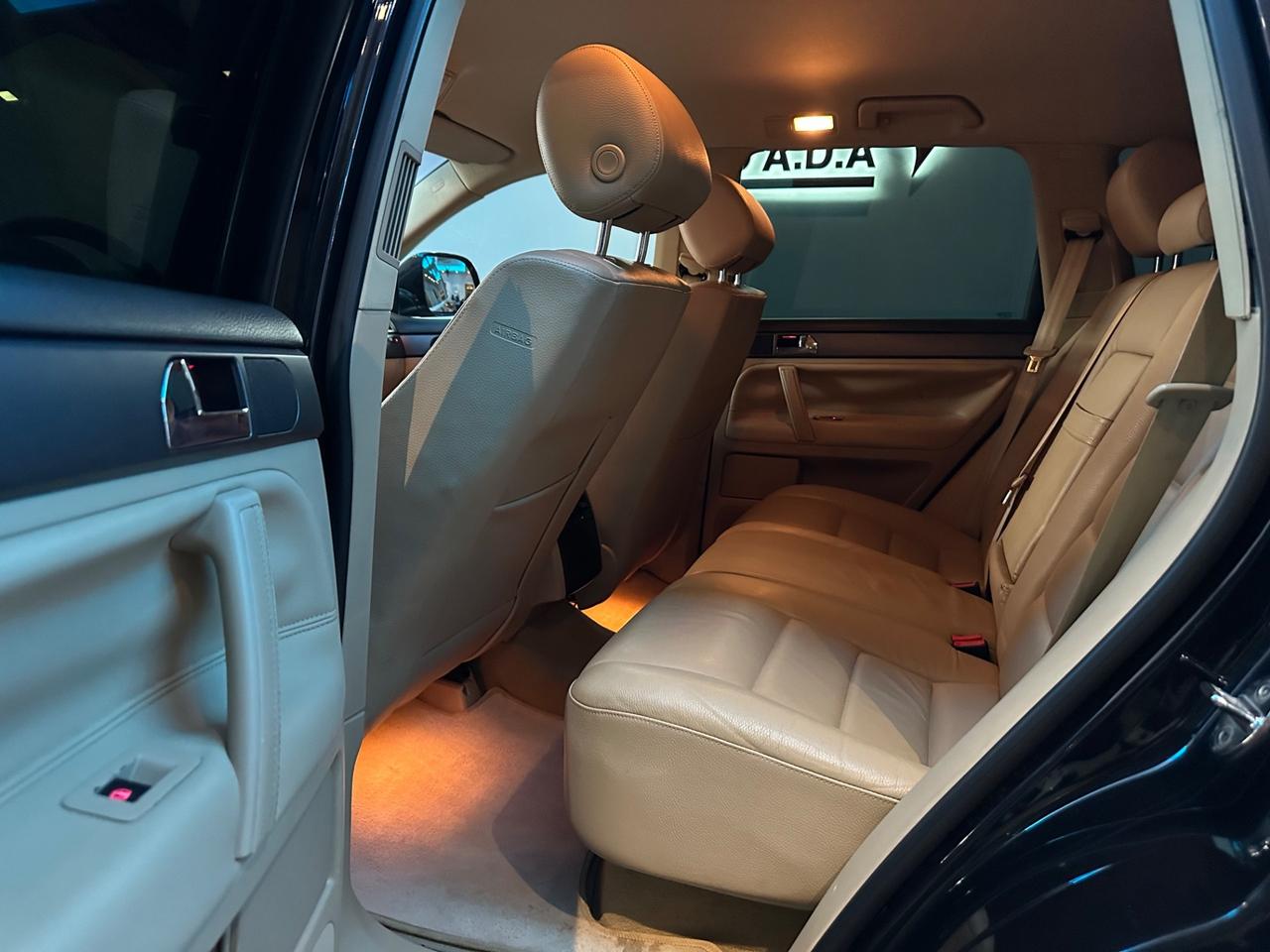 Volkswagen Touareg 3.0 V6 TDI DPF tiptronic Exclusive