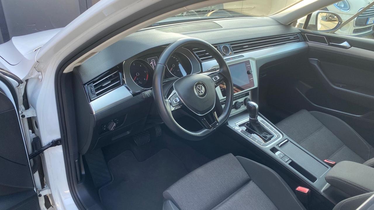 Volkswagen Passat Variant 2.0 TDI DSG Business BlueMotion Tech