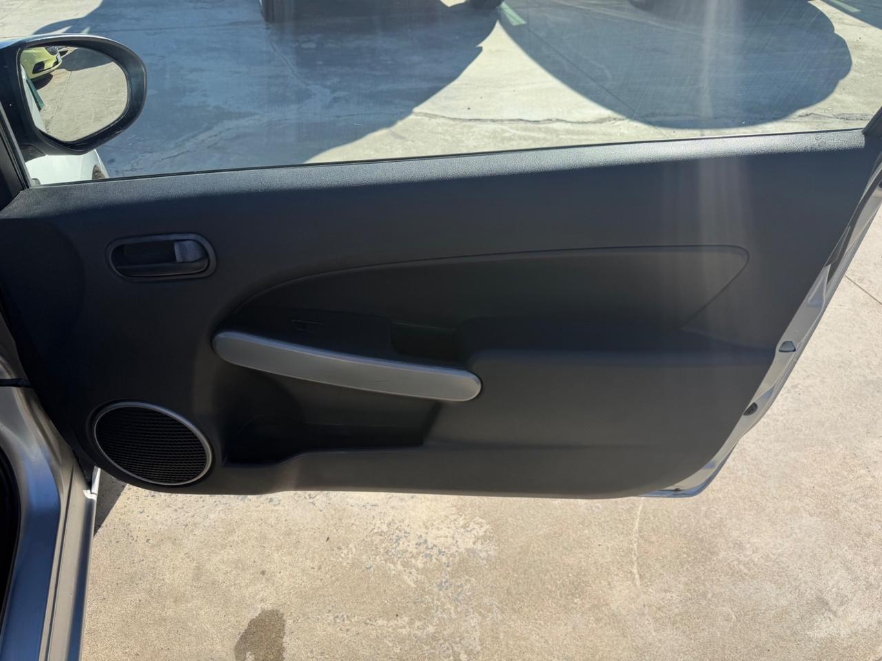 Mazda 2 1.3 75CV Easy/86.000km