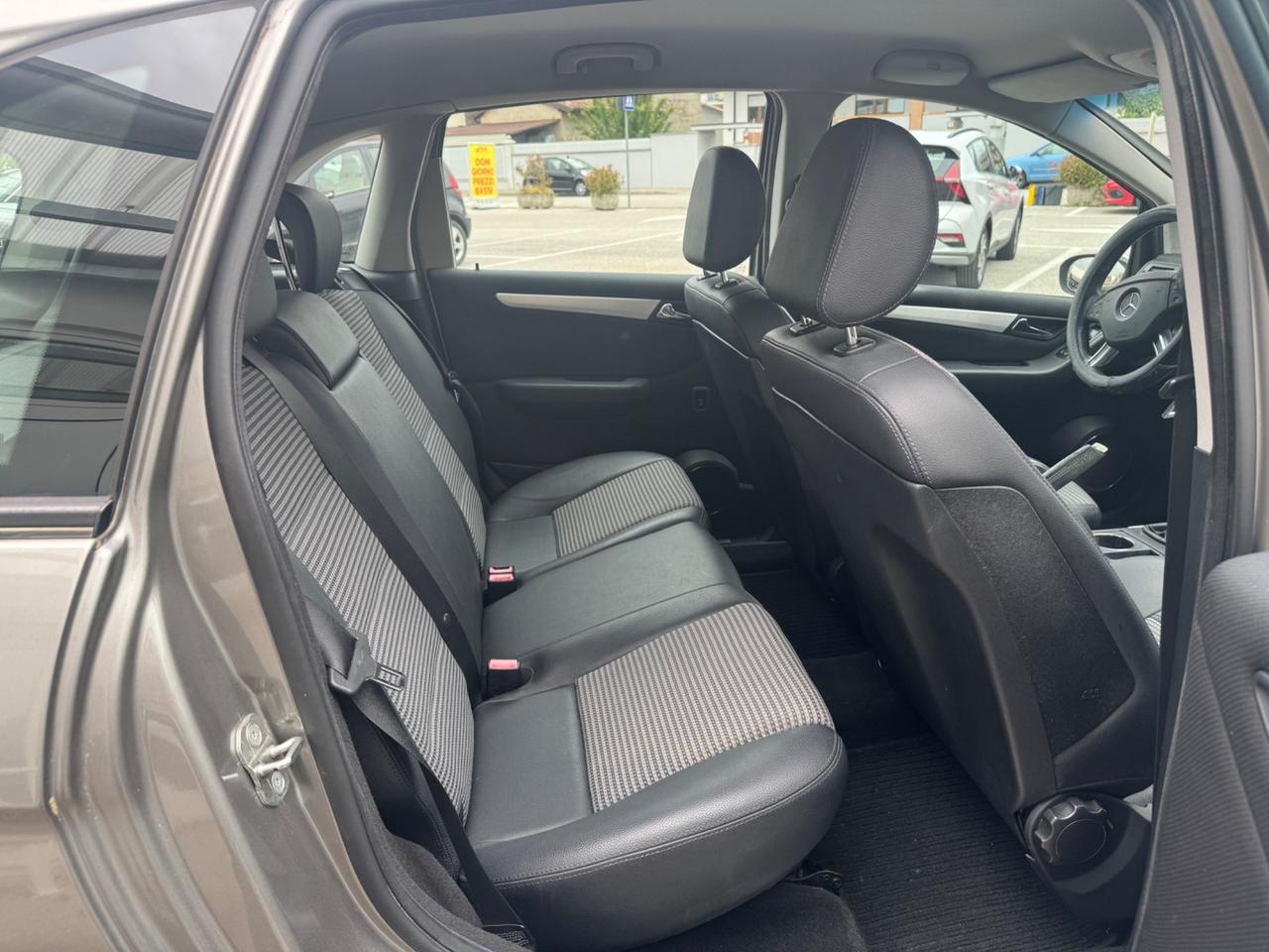 Mercedes-benz B 180 Sport