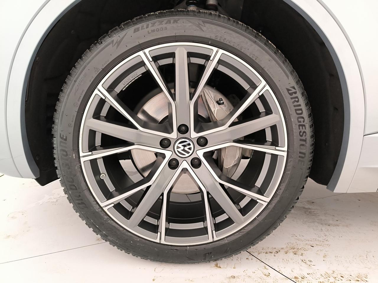 Volkswagen Touareg 3.0 v6 tdi atmosphere r-line exterior pack 286cv tiptronic