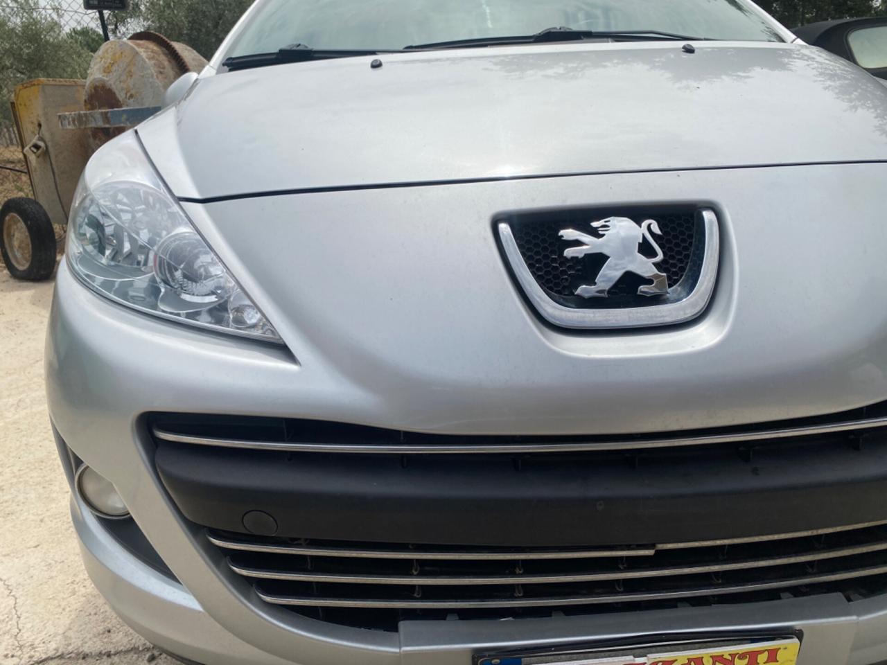 Peugeot 207 1.4 HDi 70CV 5p. 200MILLESIM EDITION2012