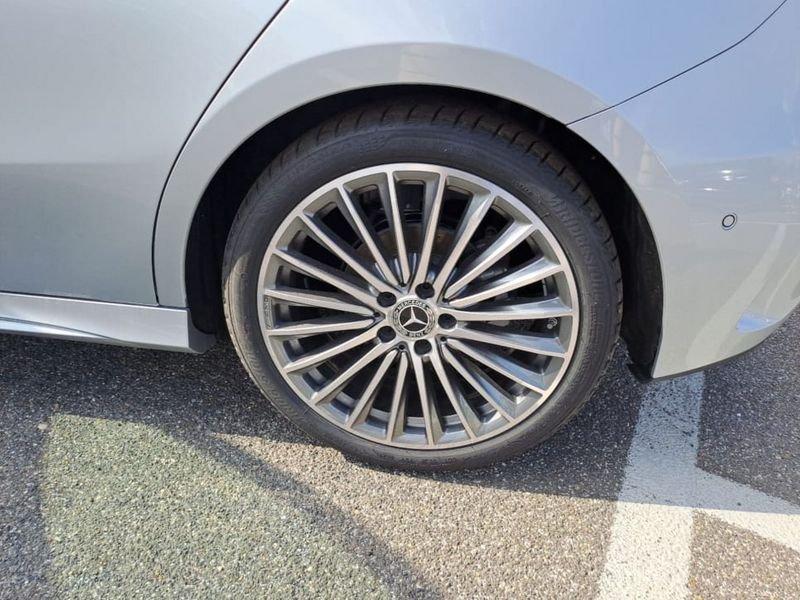 Mercedes-Benz Classe A 180d Automatic AMG Line Advanced Plus Digital Edition