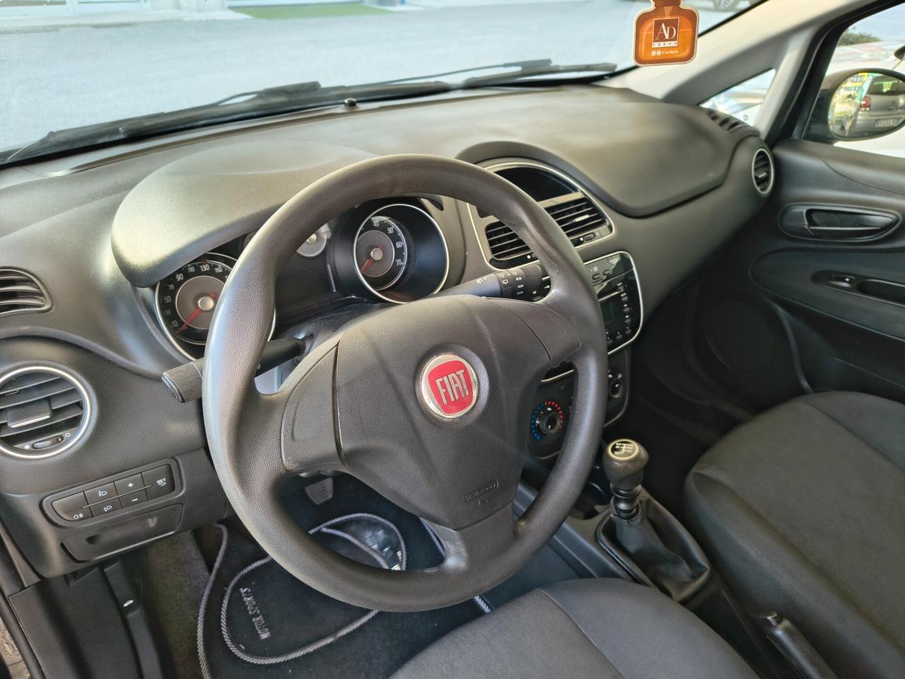 Fiat Punto 1.2 Street 5 porte 69 CV.