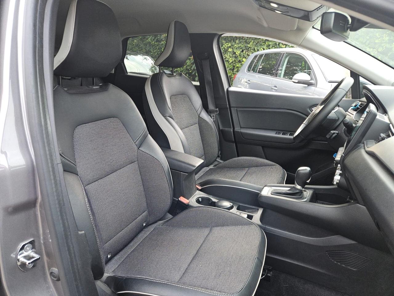 Renault Captur Full Hybrid E-Tech 145 CV Zen