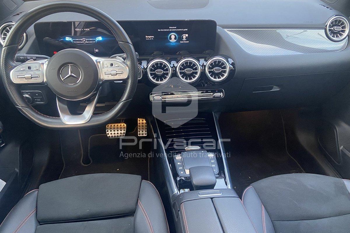 MERCEDES GLA 200 d Automatic Premium