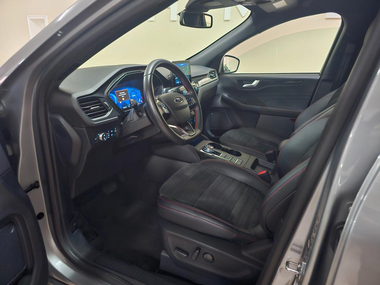 Ford Kuga 1.5 EcoBlue 120 CV aut. 2WD ST-Line