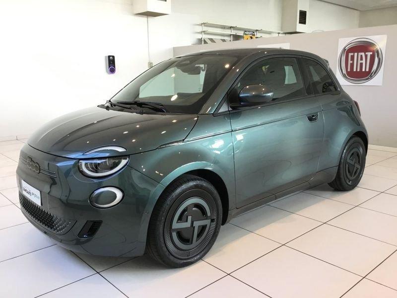 FIAT 500 Fiat 500E HATCHBACK 500e - Giorgio Armani - ROTT. MAGGIO