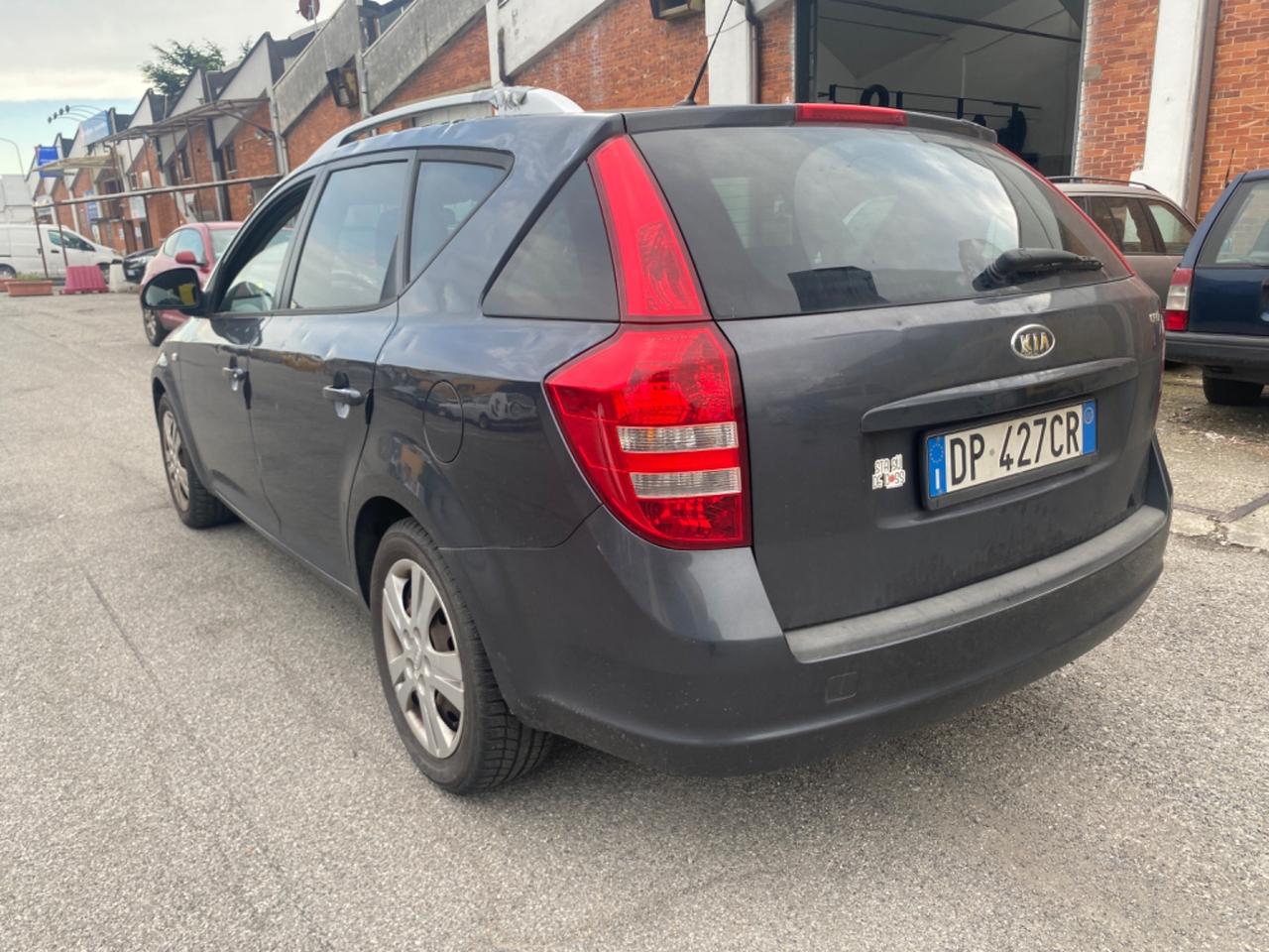 Kia Ceed cee'd Sp. Wag. 1.6 CRDi VGT 115CV EX