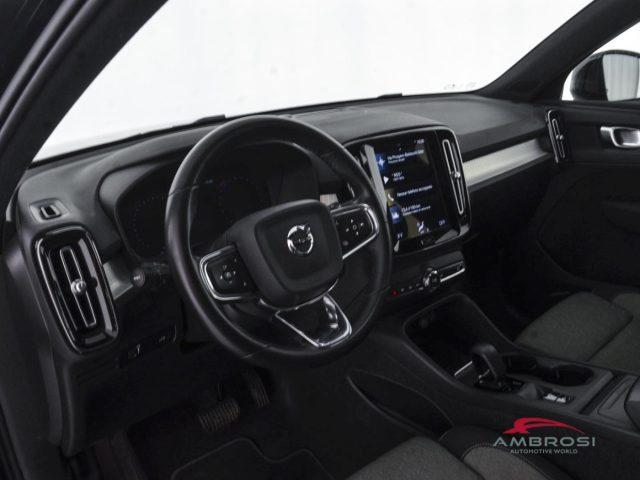 VOLVO XC40 T2 automatico Core