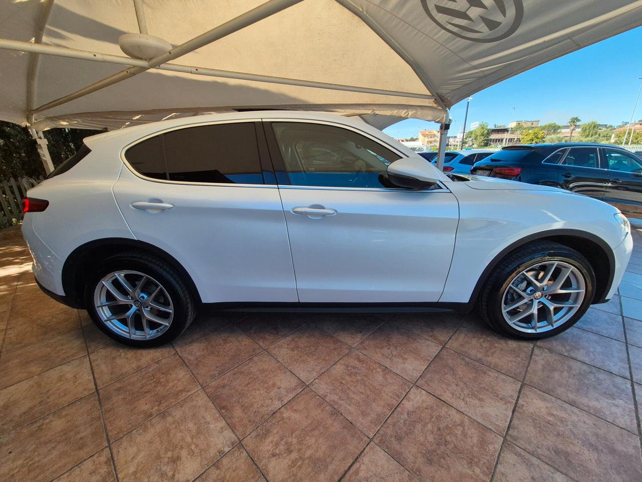 Alfa Romeo Stelvio 2.2 Turbodiesel 210 CV AT8 Q4 Super